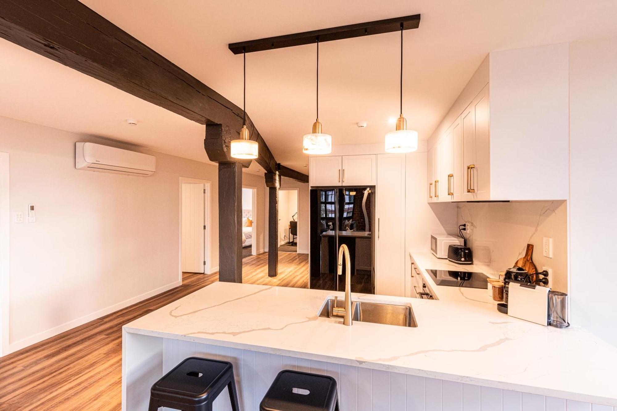 Johnston Apartments - Award-Winning Building, Your Unforgettable Stay Whanganui Eksteriør bilde