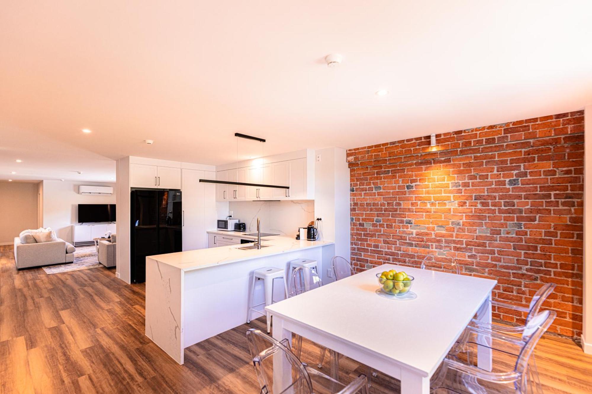 Johnston Apartments - Award-Winning Building, Your Unforgettable Stay Whanganui Eksteriør bilde