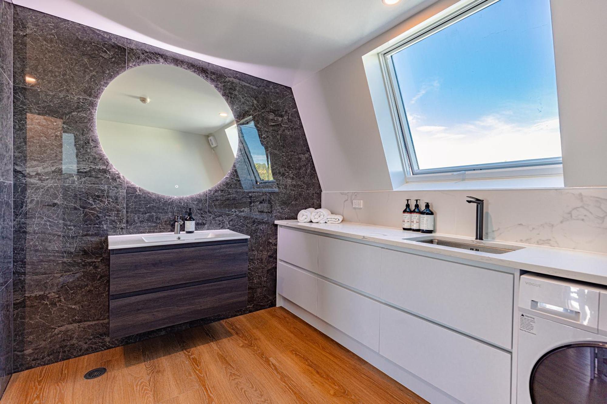 Johnston Apartments - Award-Winning Building, Your Unforgettable Stay Whanganui Eksteriør bilde