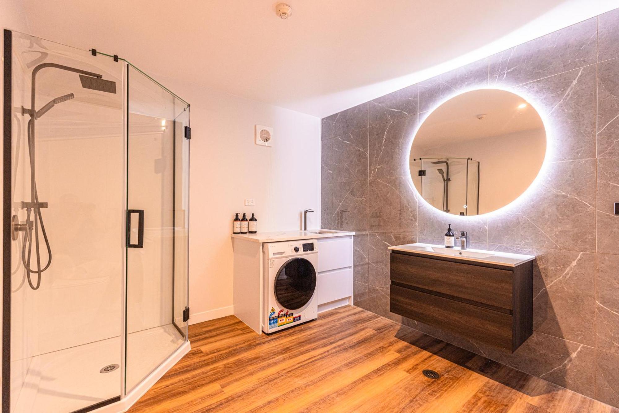 Johnston Apartments - Award-Winning Building, Your Unforgettable Stay Whanganui Eksteriør bilde