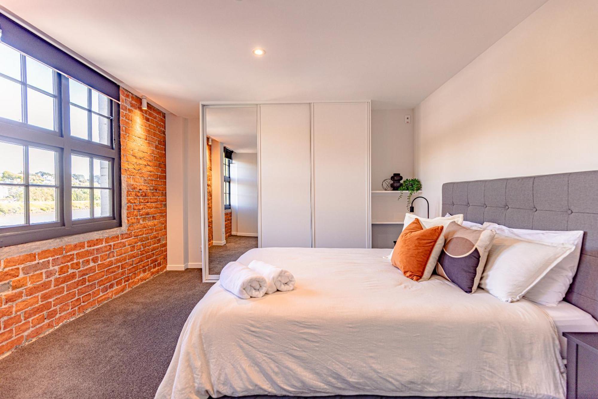 Johnston Apartments - Award-Winning Building, Your Unforgettable Stay Whanganui Eksteriør bilde