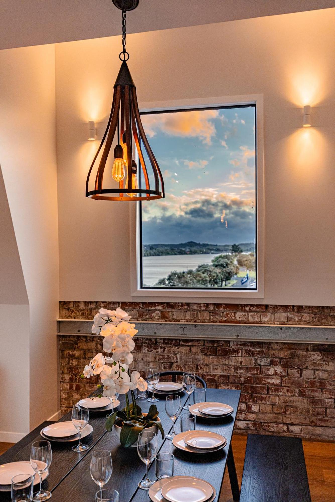 Johnston Apartments - Award-Winning Building, Your Unforgettable Stay Whanganui Eksteriør bilde